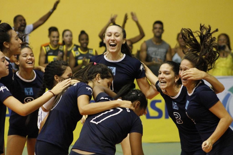 CBS juvenil feminino final (11.04.2015)