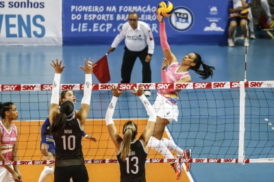 Osasco (SP) -  04.11.2016 - Superliga feminina - Vôlei Nestlé x Pinheiros 