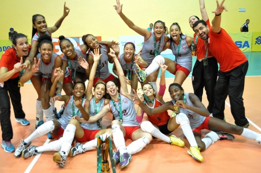 Cerimônia de premiação – infantojuvenil feminino