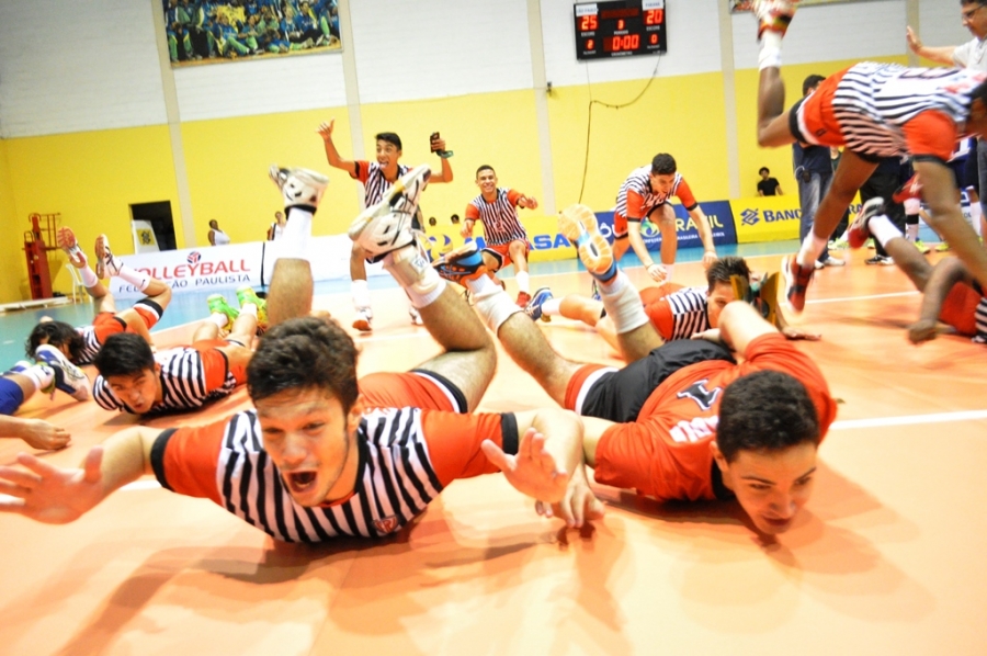 CERIMÔNIA DE PREMIAÇÃO – INFANTOJUVENIL MASCULINO