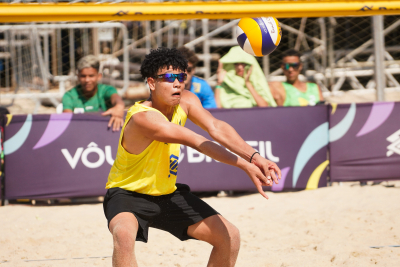 Fortaleza (CE) - 17.9.2023 - 1ª etapa do Circuito Brasileiro de Vôlei de Praia sub-17 - Dia 1