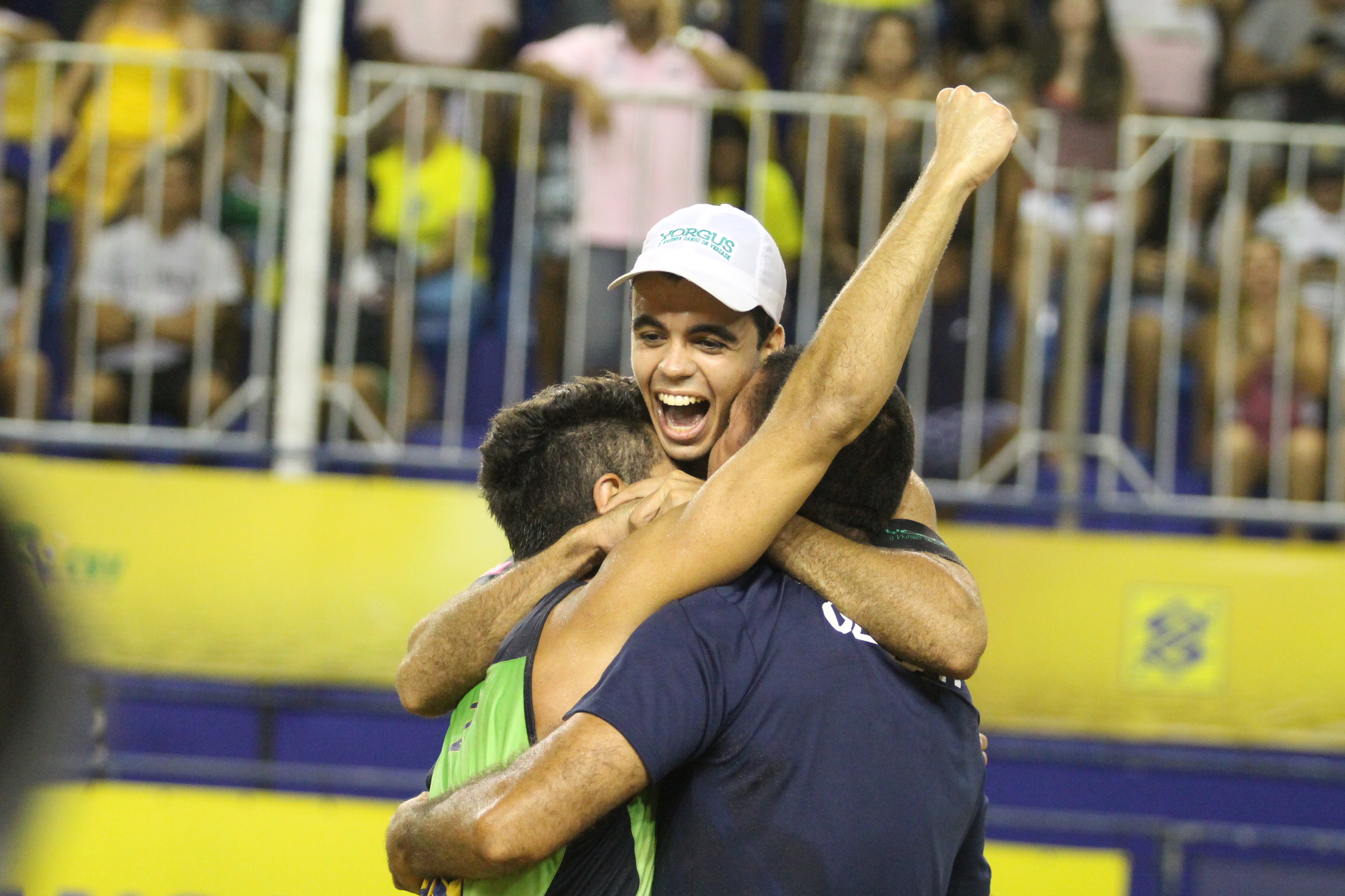 Evandro/Pedro Solberg e Guto/Allison na primeira final dos dois times