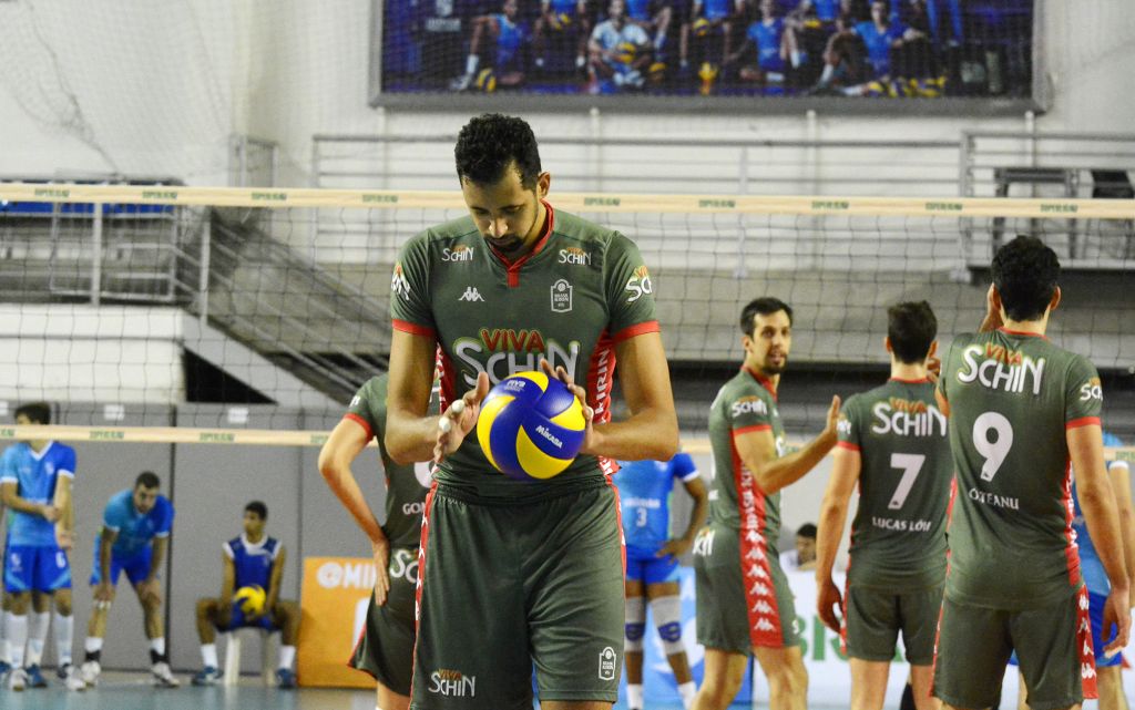 Brasil Kirin e Bento Vôlei/Isabela encerram oitava rodada nesta segunda-feira