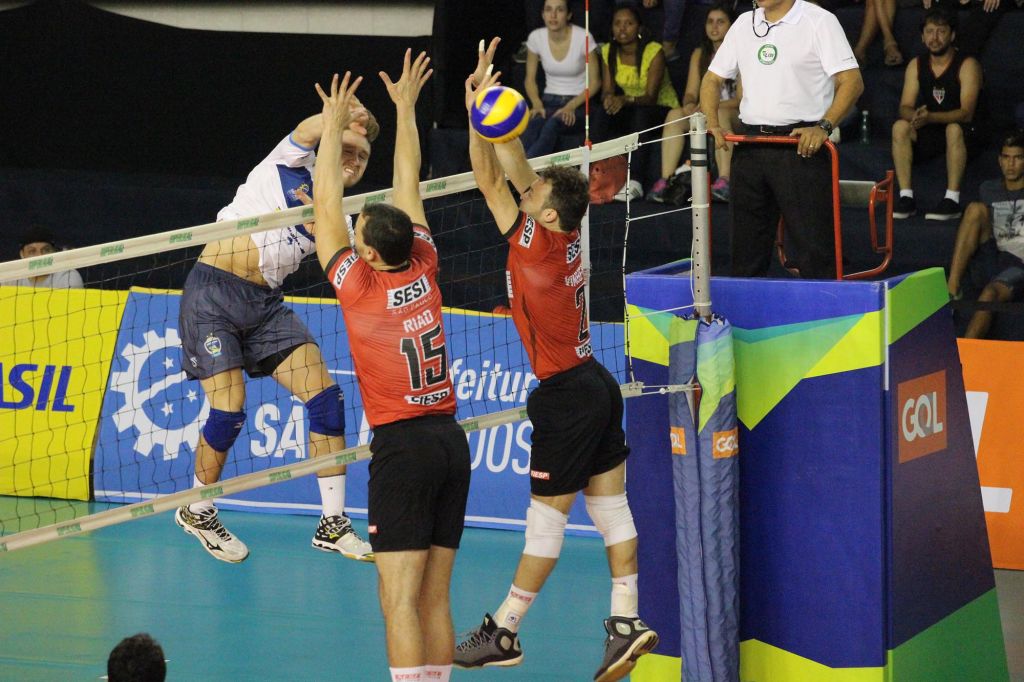 Sesi-SP vence o São José Vôlei em jogo de grande equilíbrio