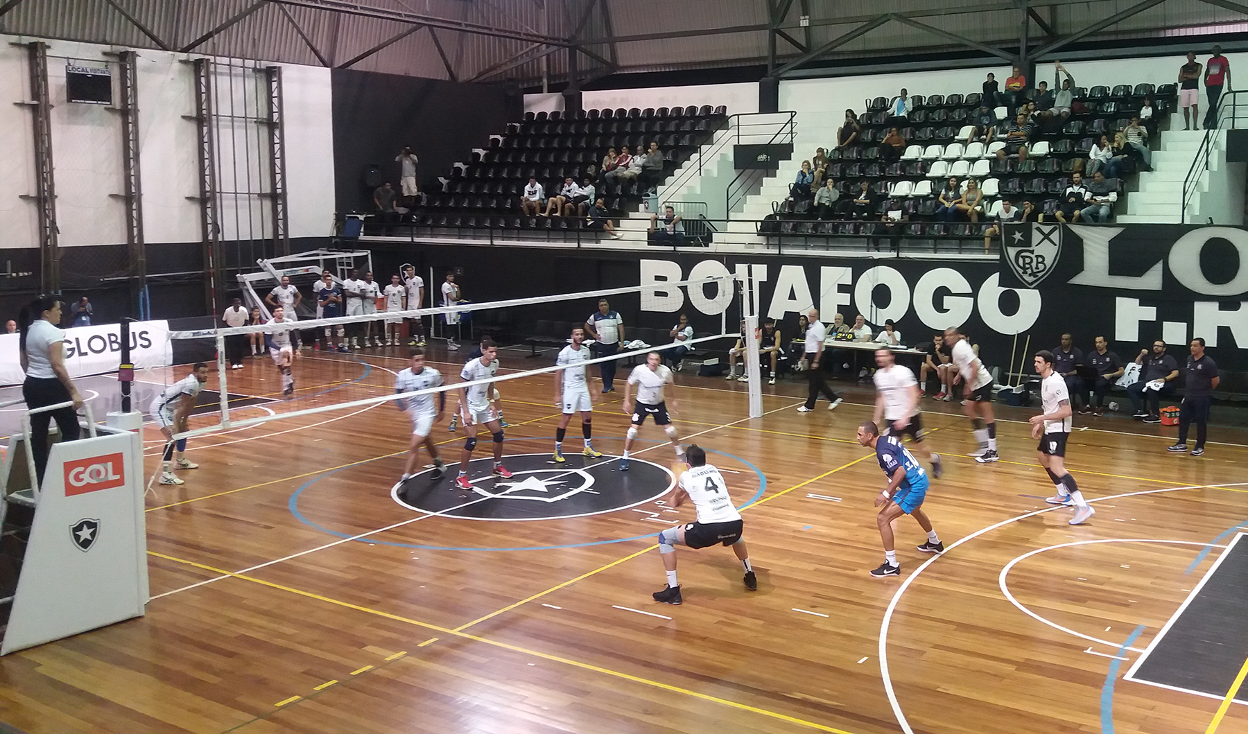 Botafogo vence a segunda e Corinthians/Guarulhos se recupera