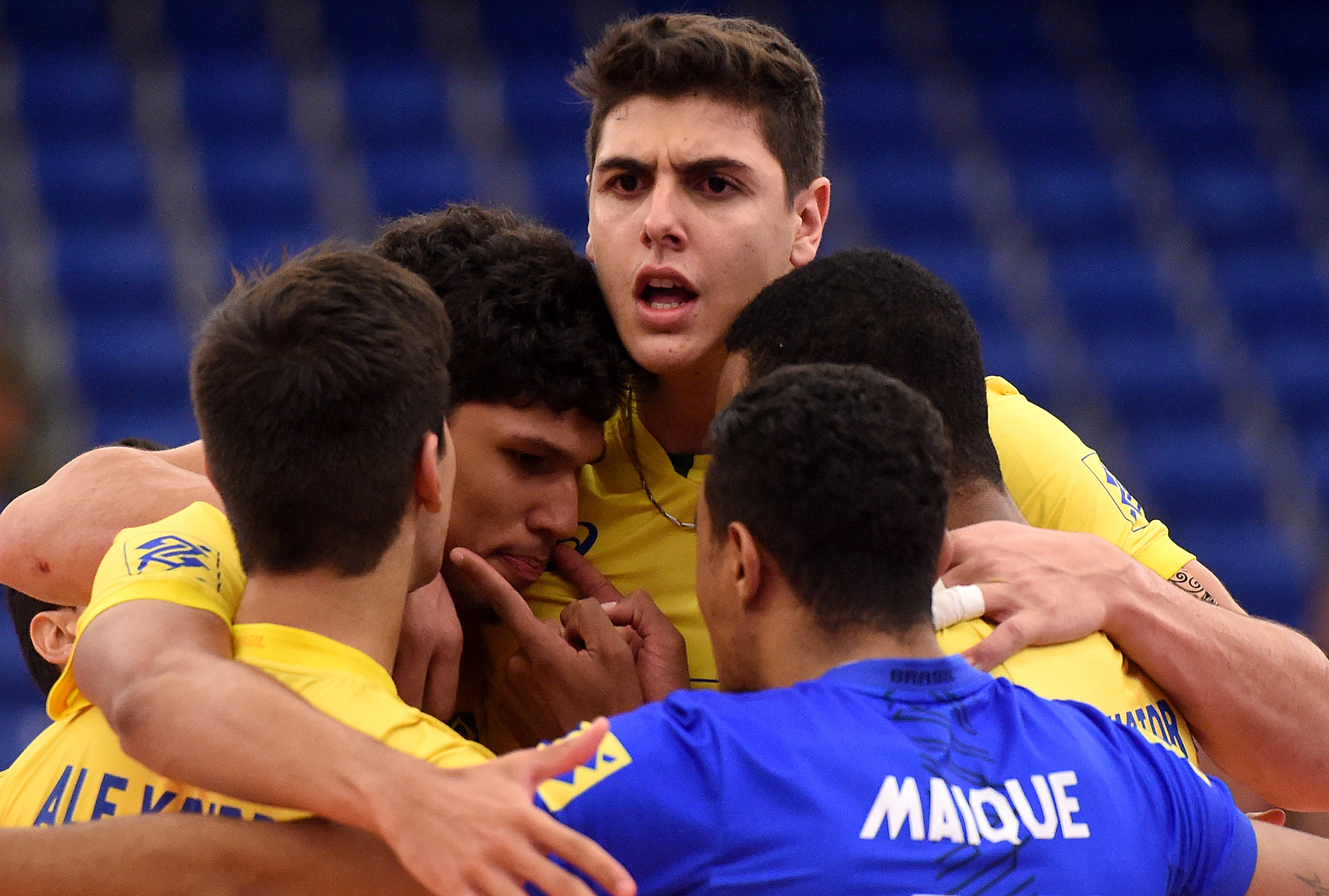 Brasil vence o Canadá e segue invicto