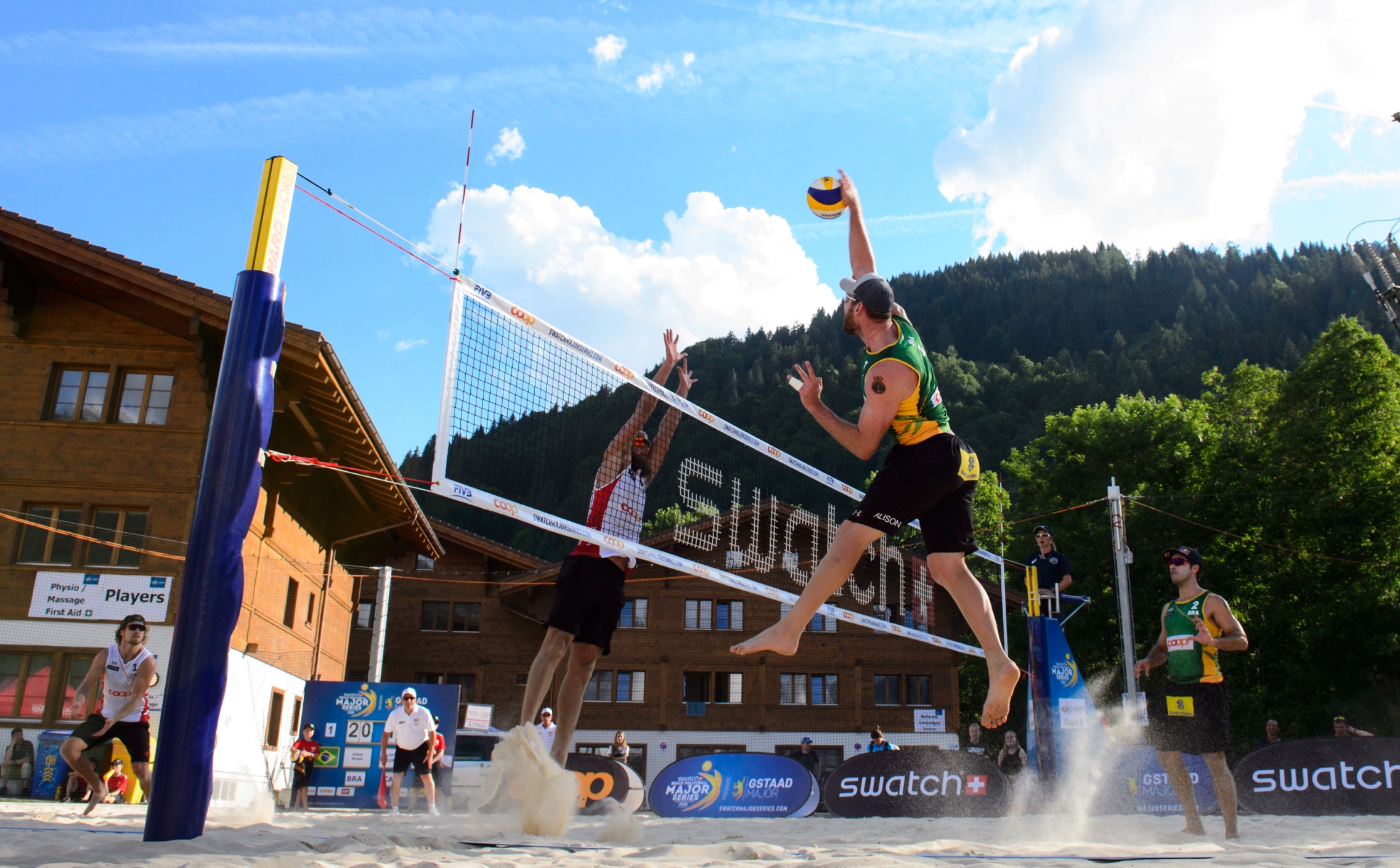 Duplas brasileiras largam com quatro vitórias no torneio masculino de Gstaad