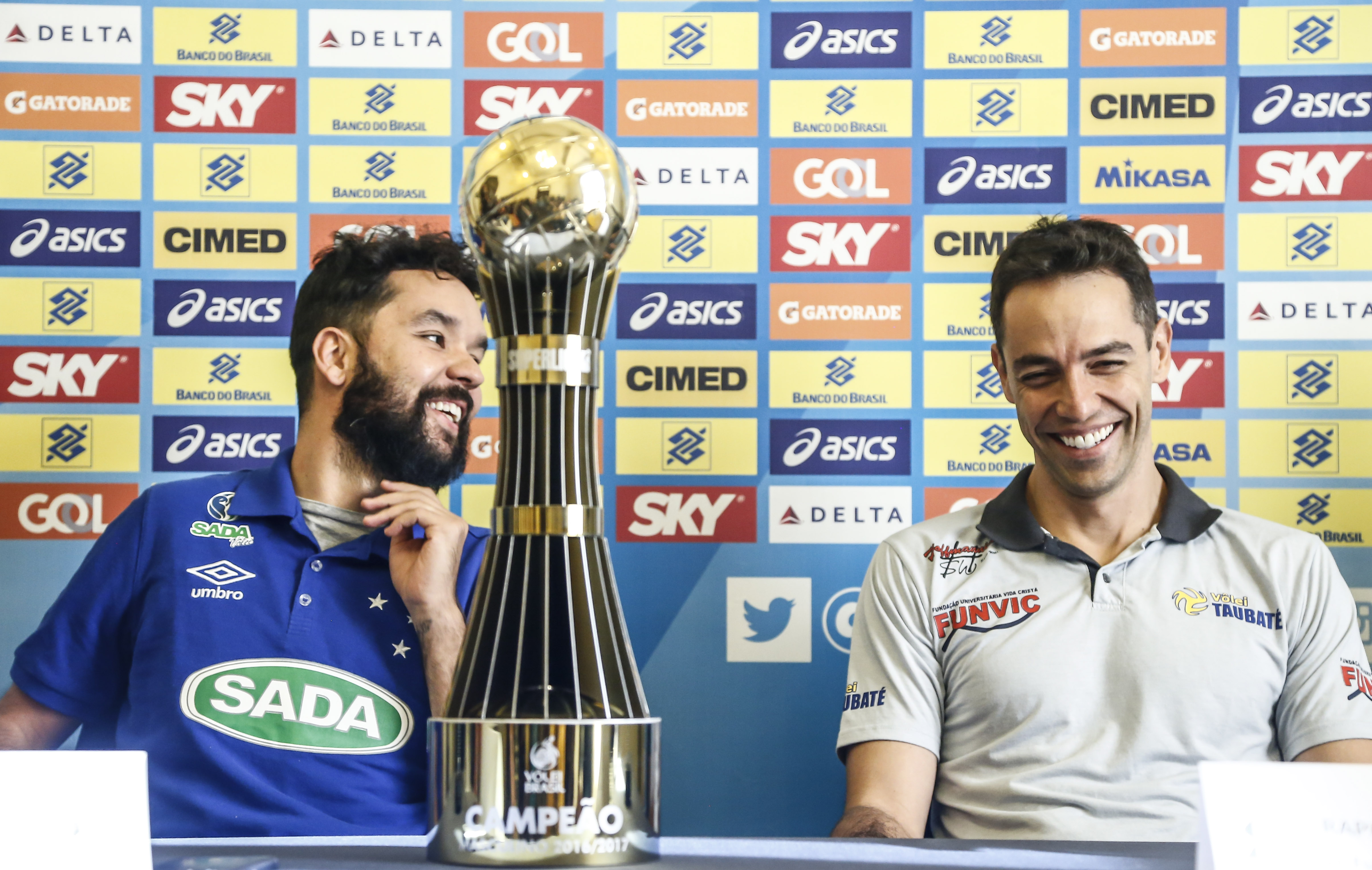 Sada Cruzeiro e Funvic Taubaté fazem primeiros treinos no Mineirinho