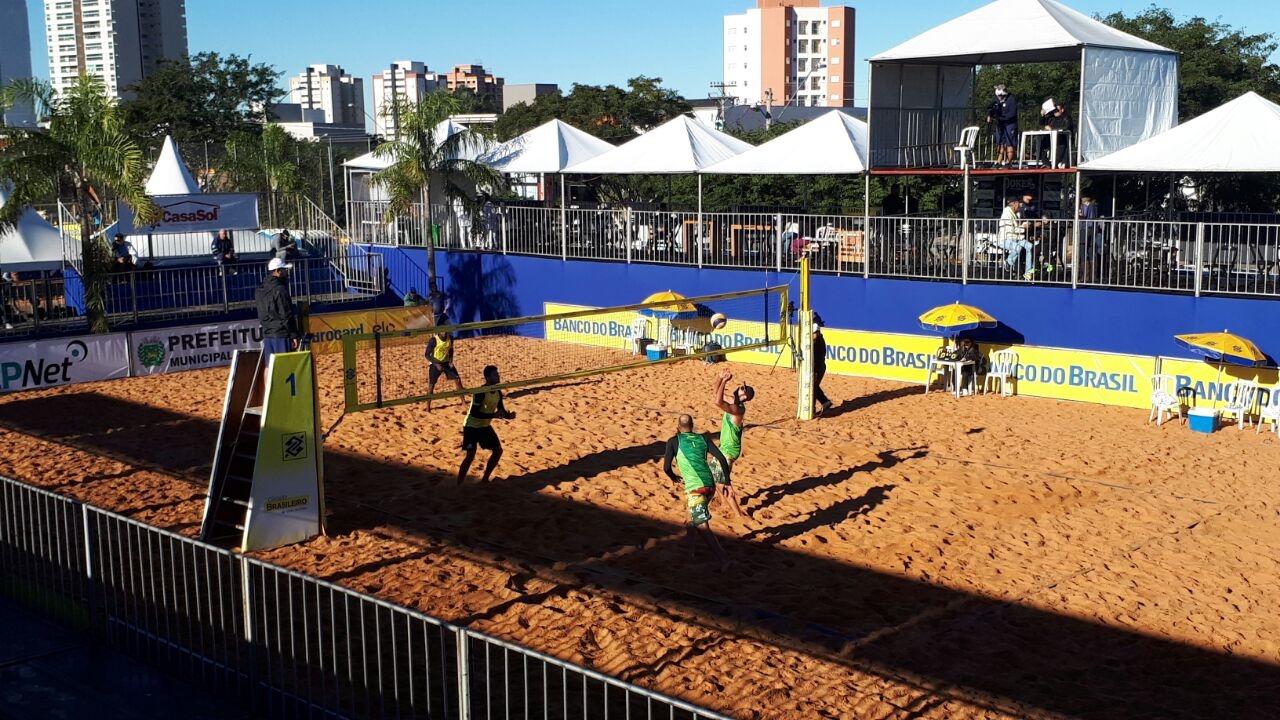 Semifinais do torneio masculino e quartas de final do feminino definidas em Bauru