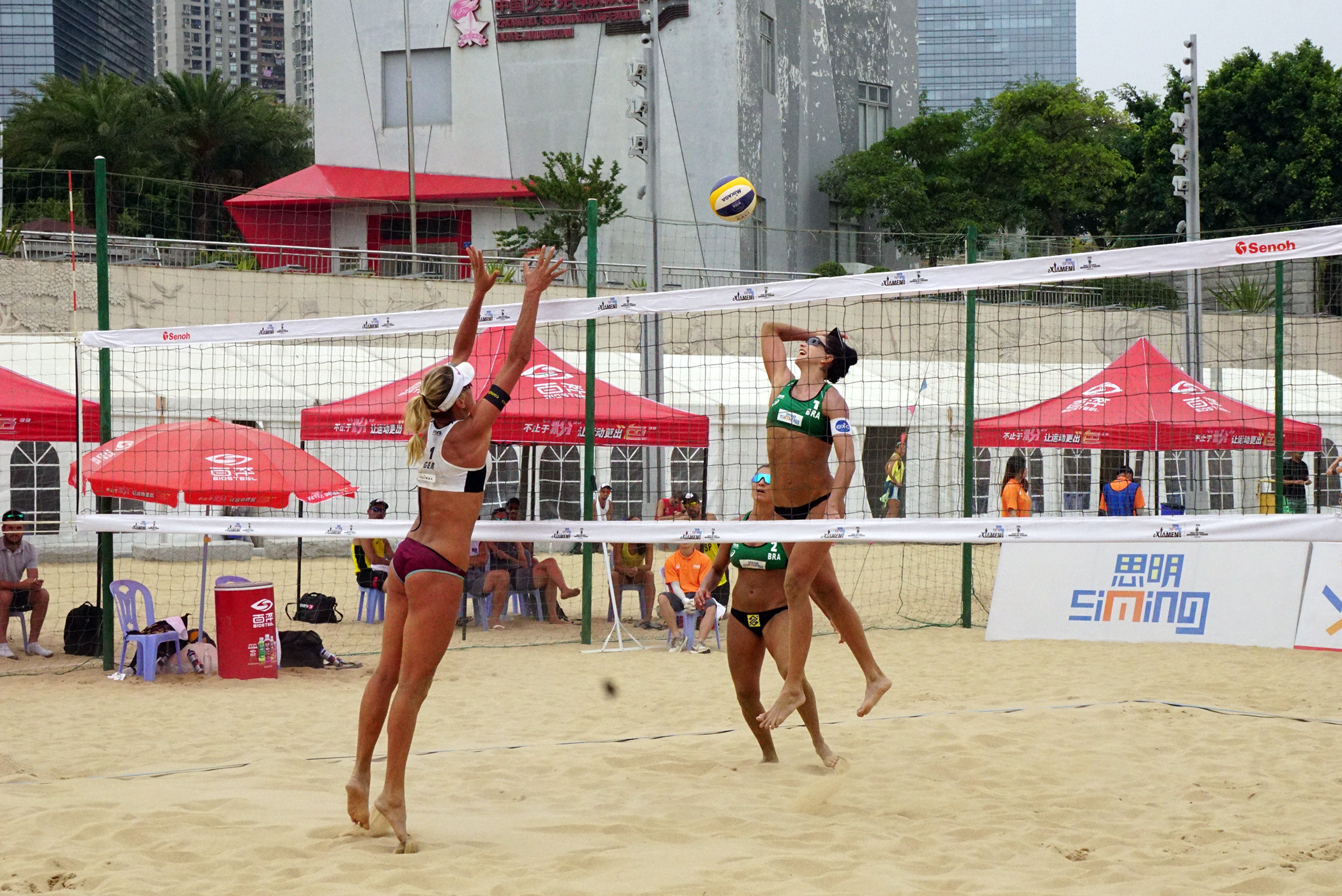 Brasil avança com cinco duplas às oitavas de final na etapa de Xiamen