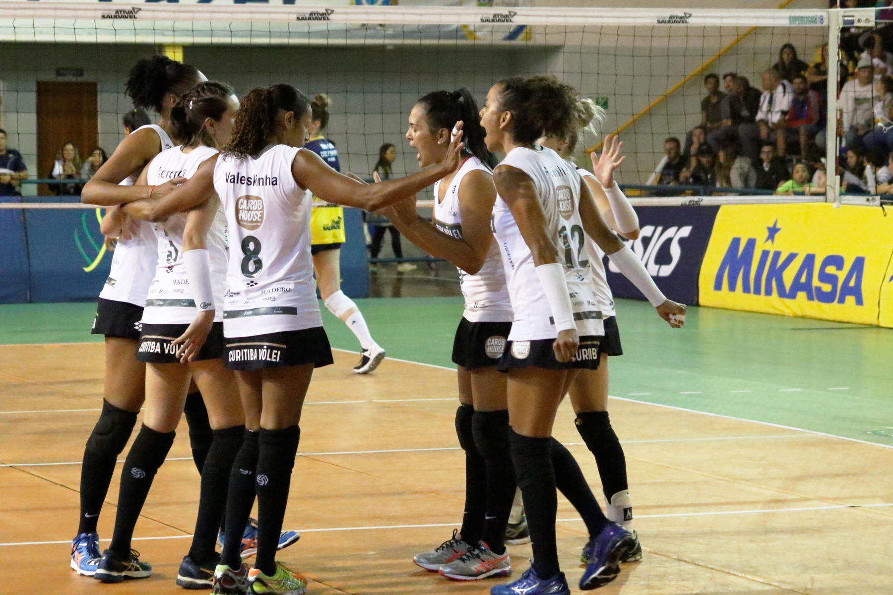 Curitiba Carob House/CMP e São José dos Pinhais fazem partida de volta da semifinal