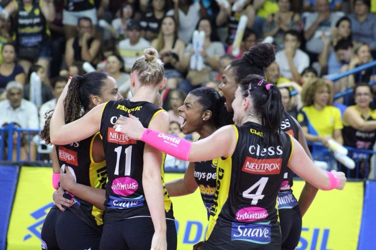 Dentil/Praia Clube e Vôlei Nestlé fazem terceiro jogo da série nesta sexta-feira 