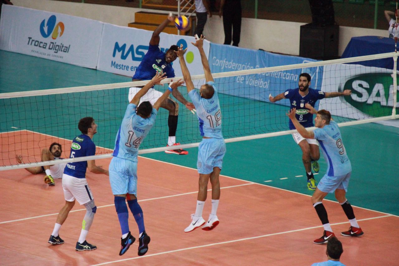 Na casa do adversário, Sesi-SP vence por 3 sets a 0