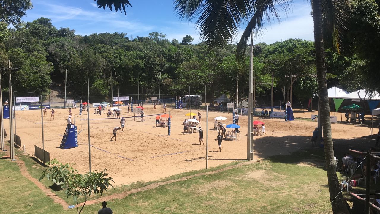 Primeiro torneio interclubes de vôlei de praia acontece neste final de semana