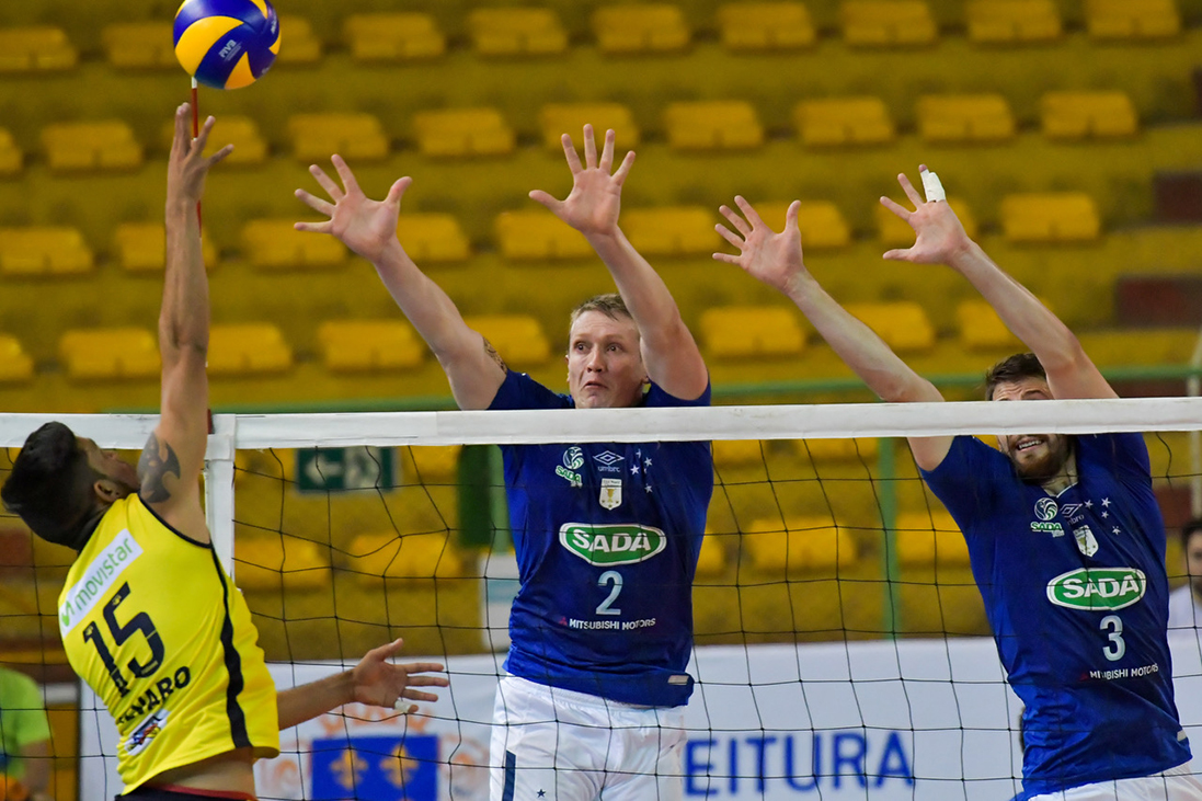 Sada Cruzeiro e Montes Claros Vôlei estão na semifinal