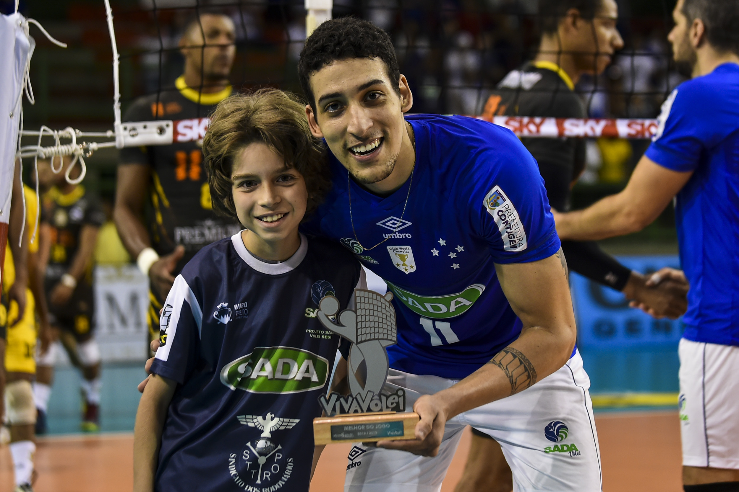 Sada Cruzeiro vence o Caramuru Vôlei na abertura da rodada