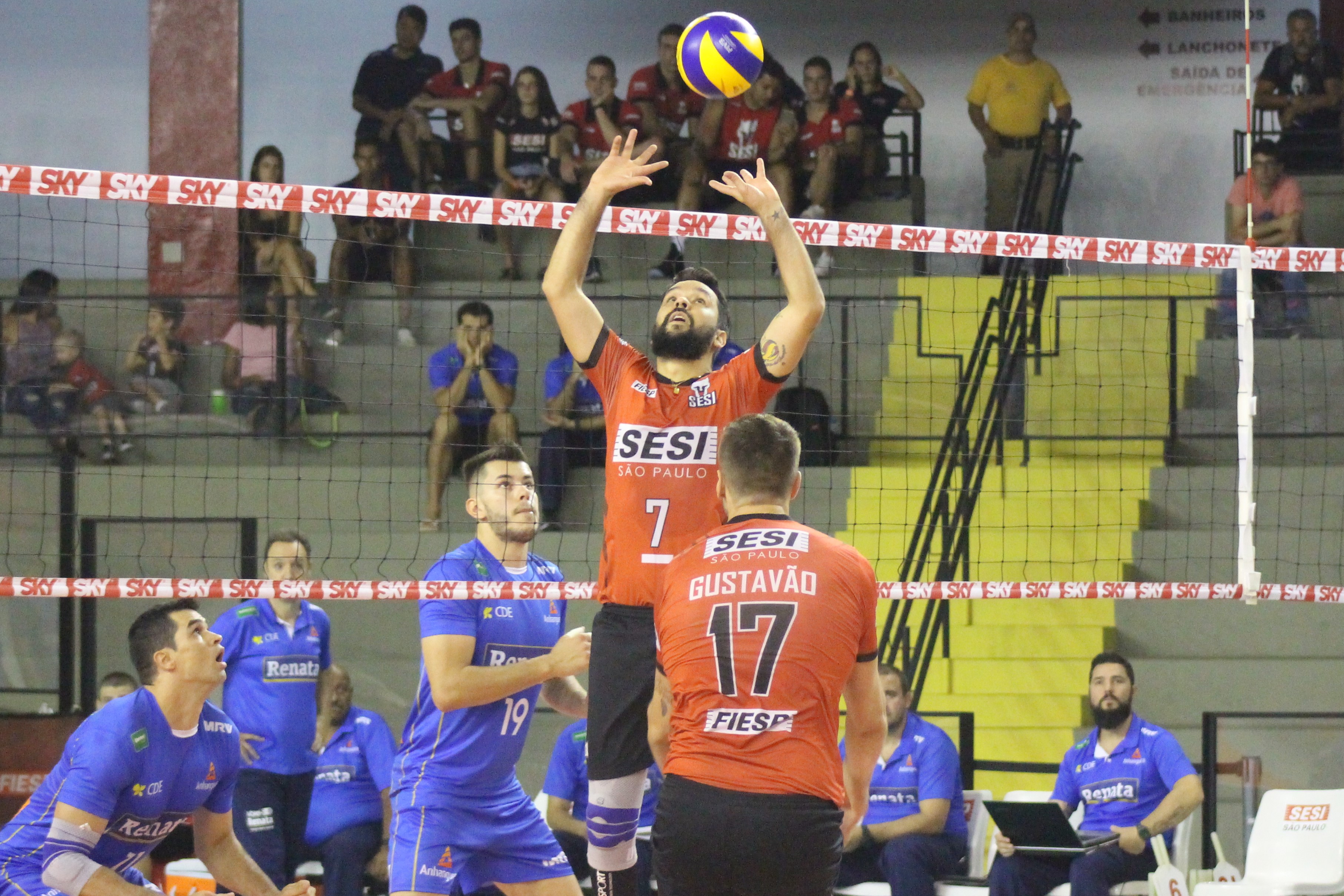 Sesi-SP vence Vôlei Renata em duelo paulista