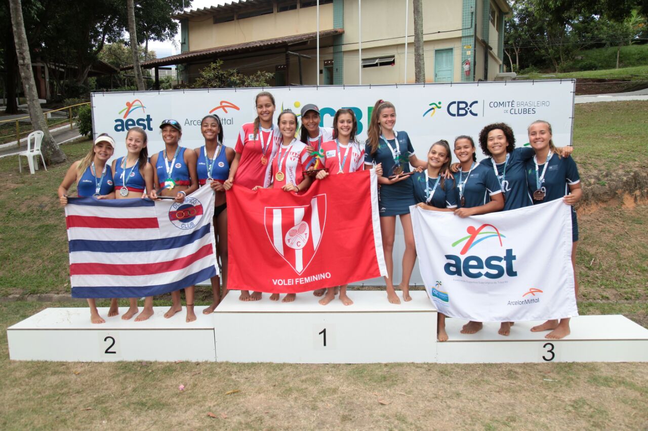 Tijuca Tênis Clube fica com o título do torneio feminino em Serra (ES)