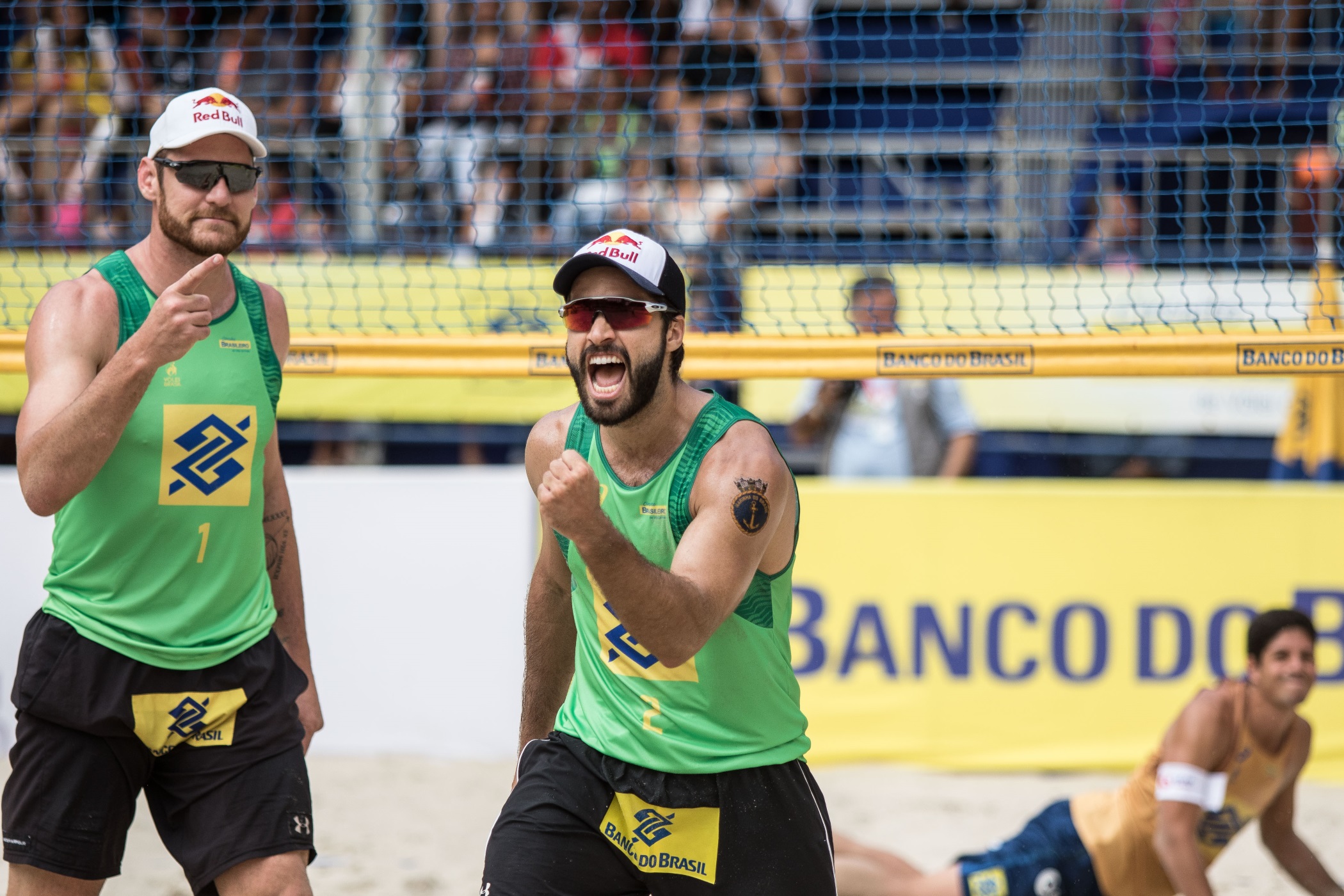 Vencedores em todas as edições, Alison e Bruno Schmidt querem manter 