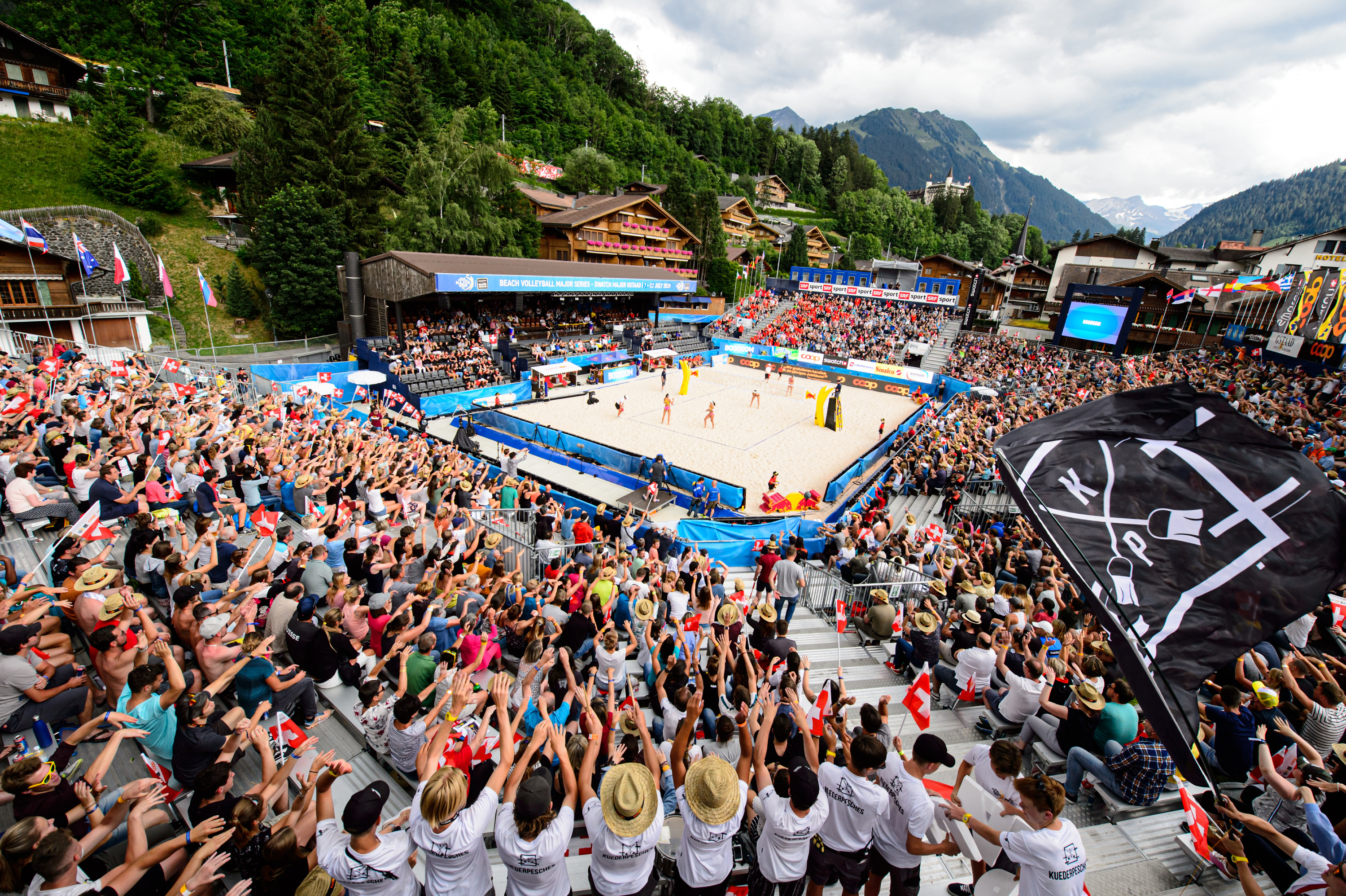 Ana Patrícia/Rebecca e Carol/Maria Elisa se enfrentam na semifinal em Gstaad