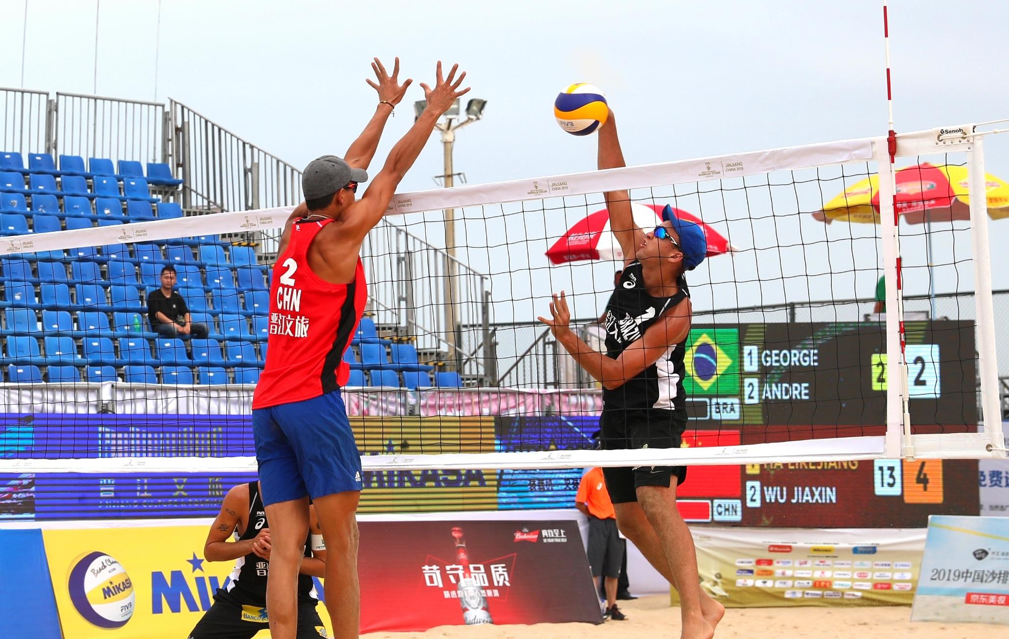 André Stein/George também avançam às oitavas de final em Jinjiang