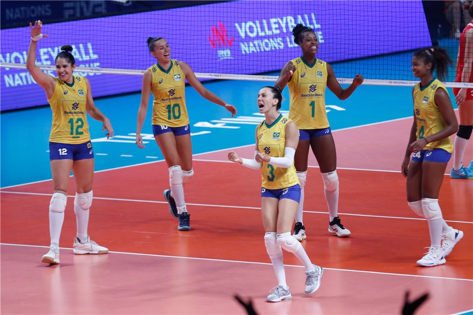 Brasil supera Turquia e está na final 