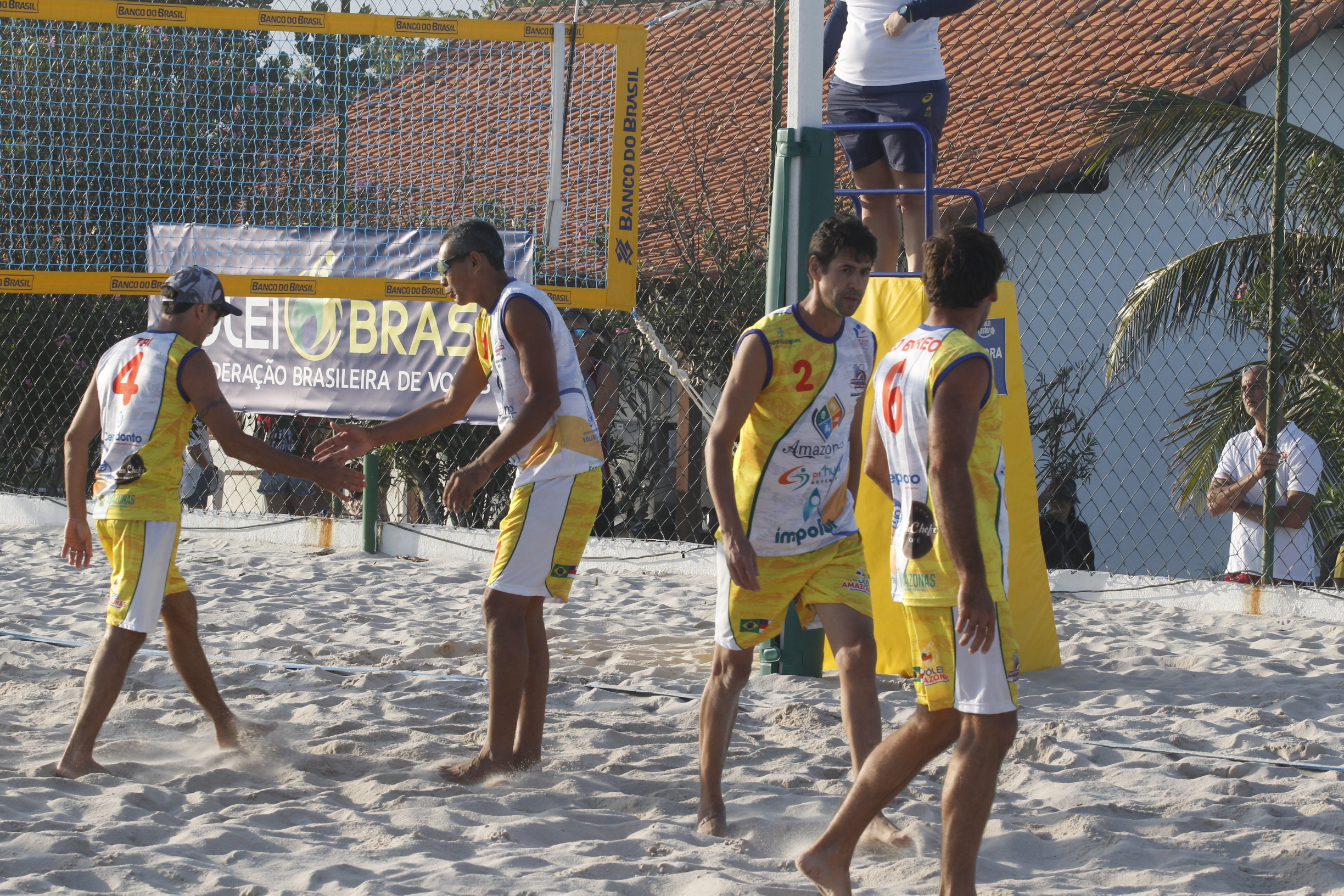 Distantes 4.300 km de casa, Master Voleibol Amazonas busca bicampeonato no quarteto 45+