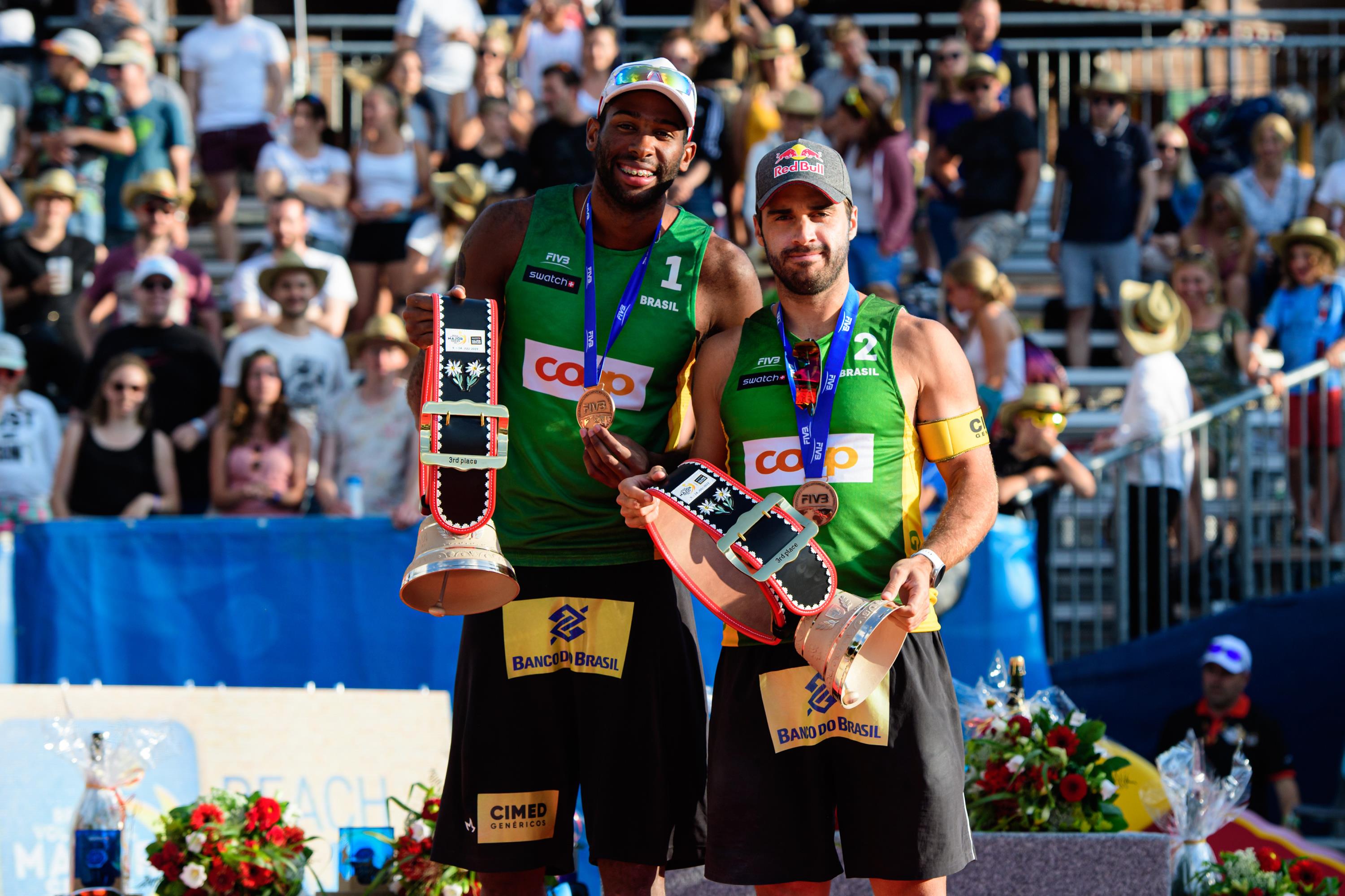 Evandro e Bruno Schmidt levam a medalha de bronze no Major de Gstaad 