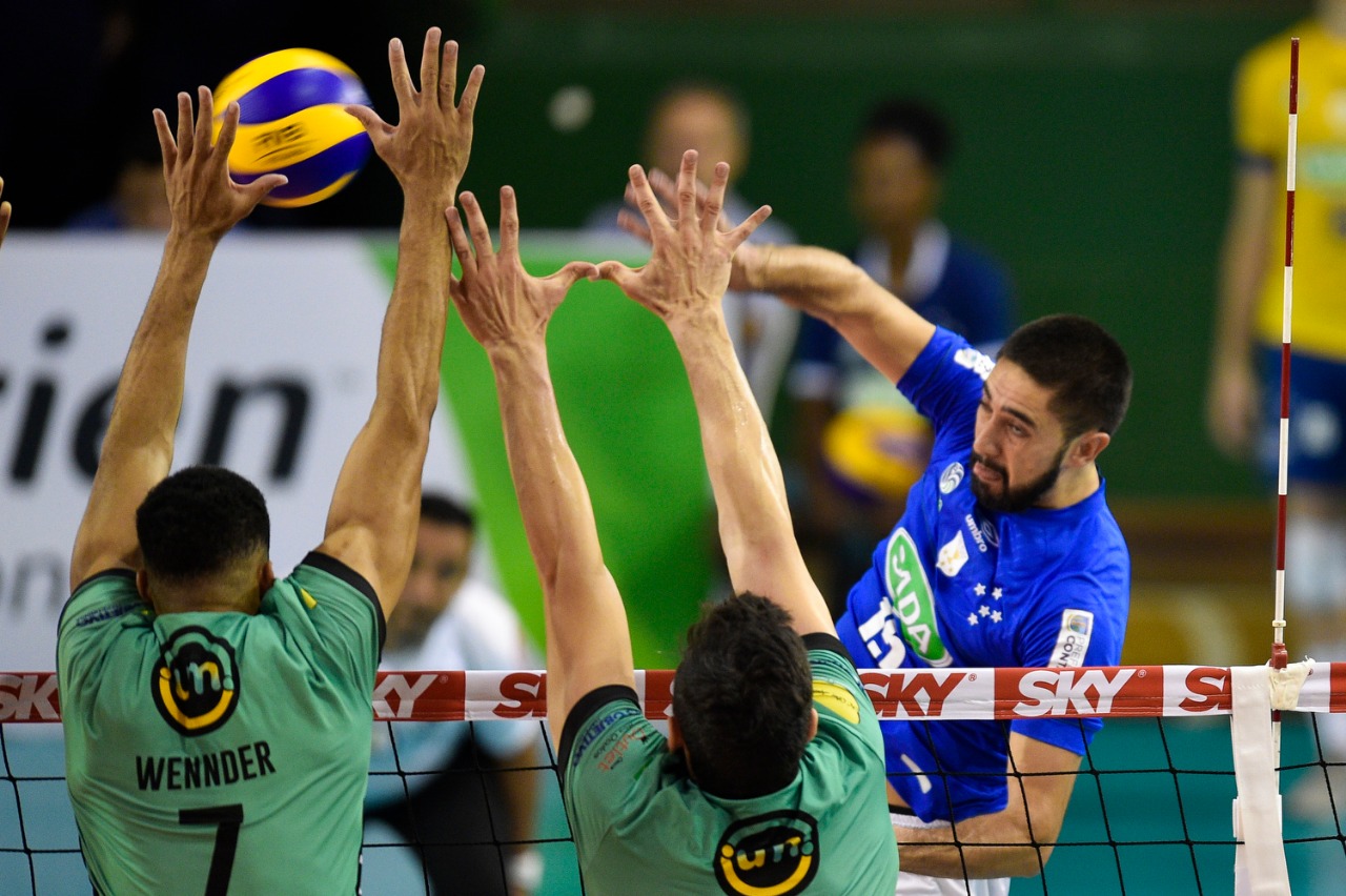 Sada Cruzeiro vira o jogo diante do Vôlei UM Itapetininga