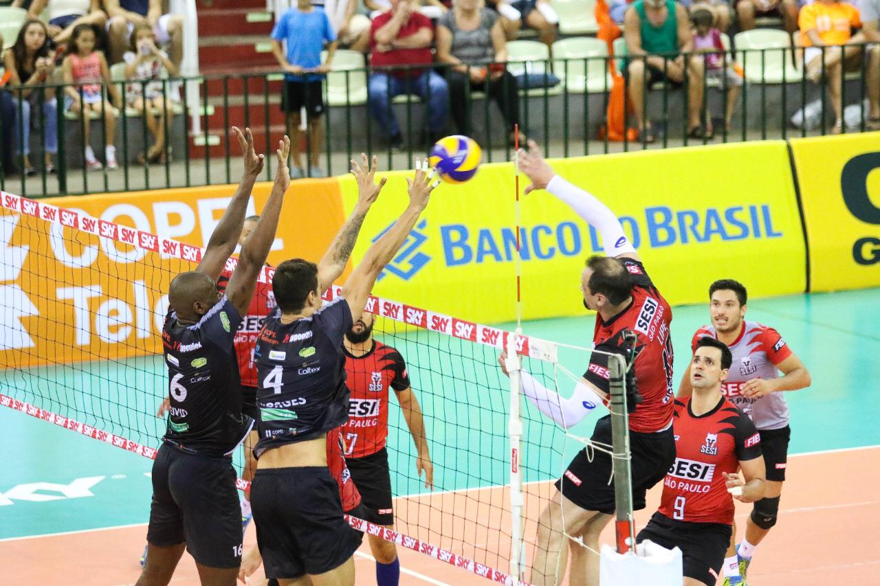 Sesi-SP vence Copel Telecom Maringá Vôlei por 3 sets a 1