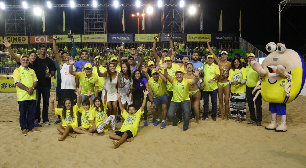 Superpraia premia os melhores da temporada 18/19