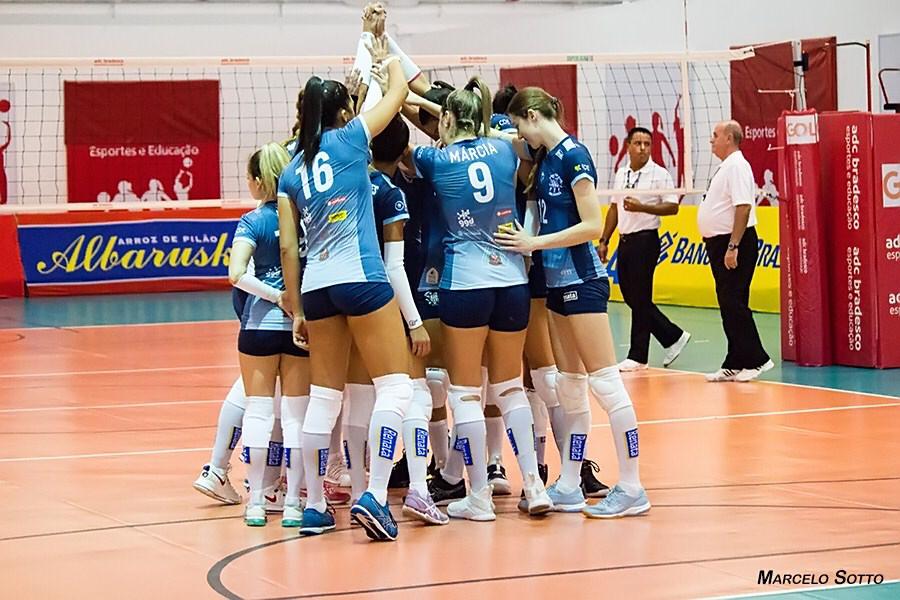 Vôlei Valinhos comemora acesso e a chance de ser campeão em casa