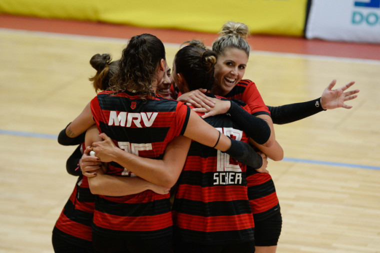 Vôlei Valinhos recebe o Flamengo valendo a liderança da primeira fase