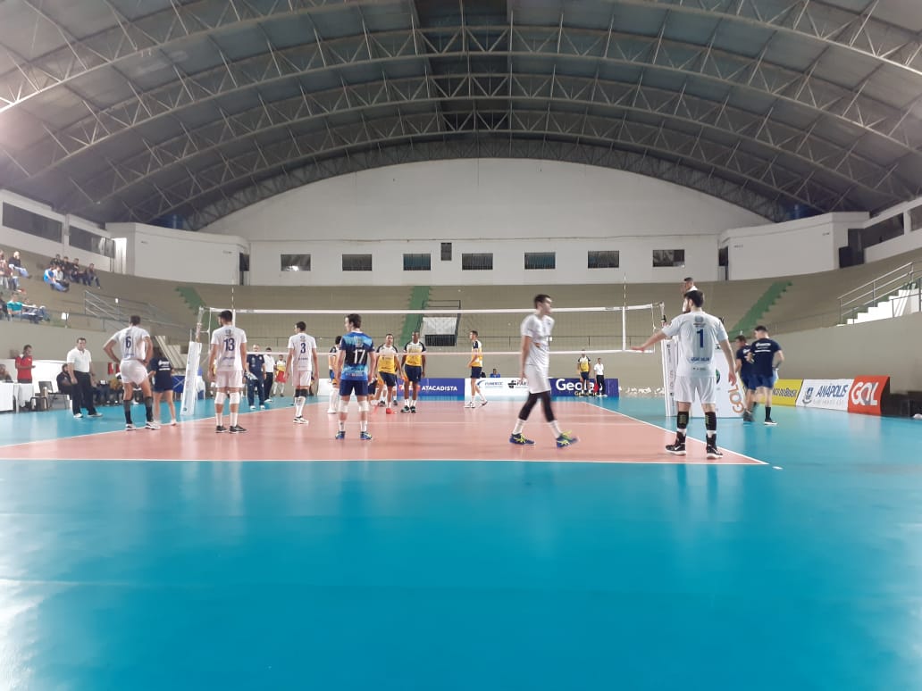 Em jogo equilibrado, Anápolis Vôlei vence o Lavras Vôlei