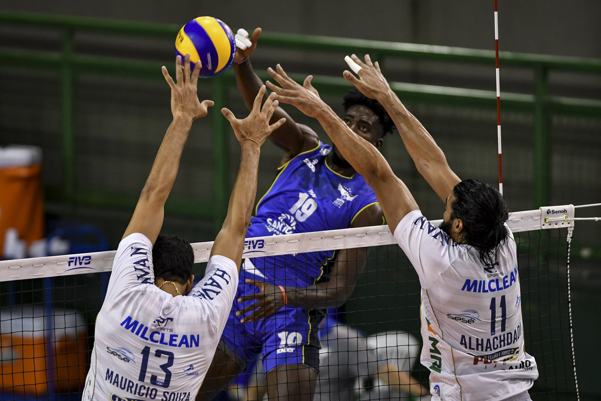 EMS Taubaté Funvic é superado e encara o Sada Cruzeiro na semifinal