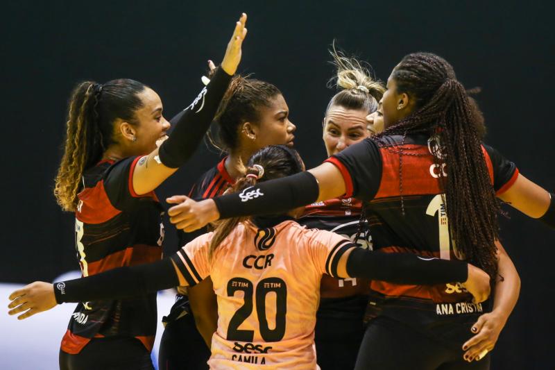 Sesc RJ Flamengo recebe o Brasília Vôlei nesta terça-feira