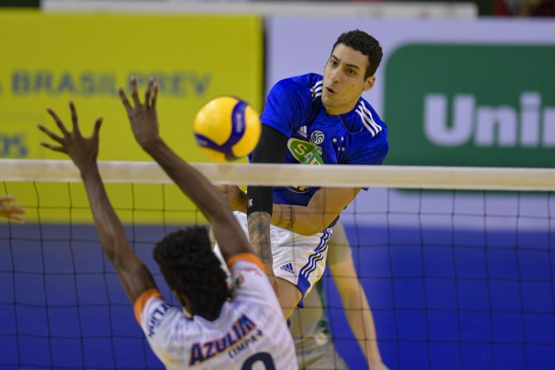 Vôlei Renata e Sada Cruzeiro vencem neste domingo