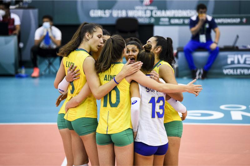 Brasil derrota a Romênia e garante o quinto lugar da competição