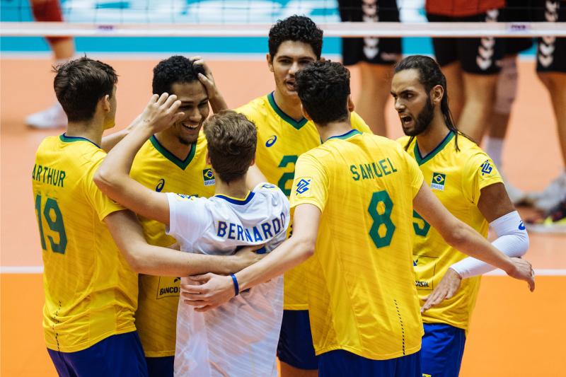 Brasil vence a Alemanha e fica em sétimo no Irã