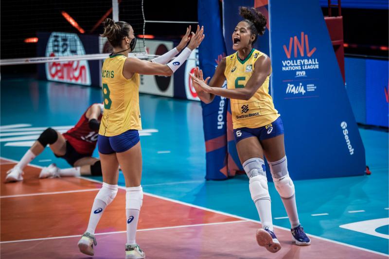 Brasil vence Coréia do Sul e está na semifinal 