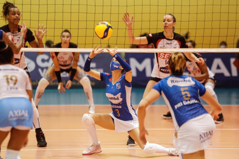 Itambé/Minas e Sesi Vôlei Bauru duelam pelo playoff nesta sexta-feira 