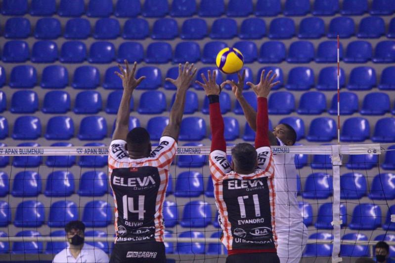 Minas Tênis Clube está classificado para a semifinal