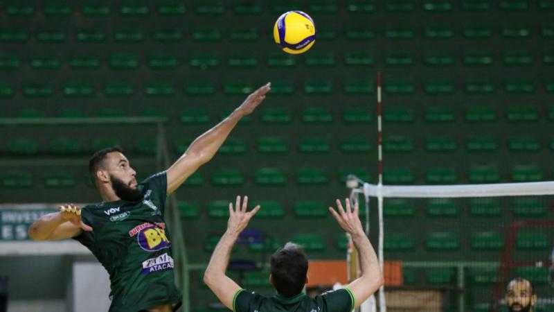 Montes Claros América Vôlei enfrenta Vôlei UM Itapetininga