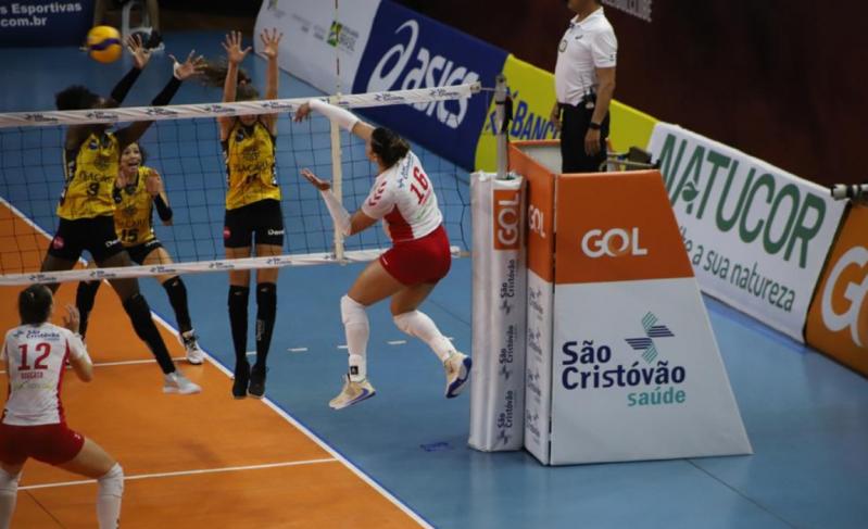 Osasco São Cristóvão Saúde vence Dentil/Praia Clube e é vice-líder