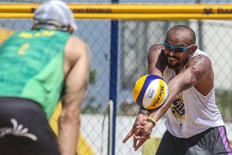 Semifinais acontecem na noite desta quarta-feira em Saquarema