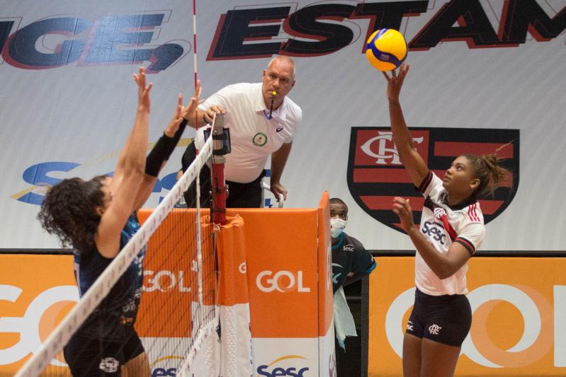 Sesc RJ Flamengo vence o Curitiba Vôlei por 3 a 0