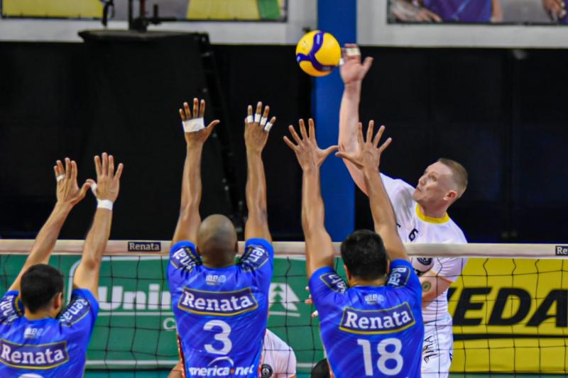 Vôlei Renata vira o jogo e vence o Vedacit Vôlei Guarulhos