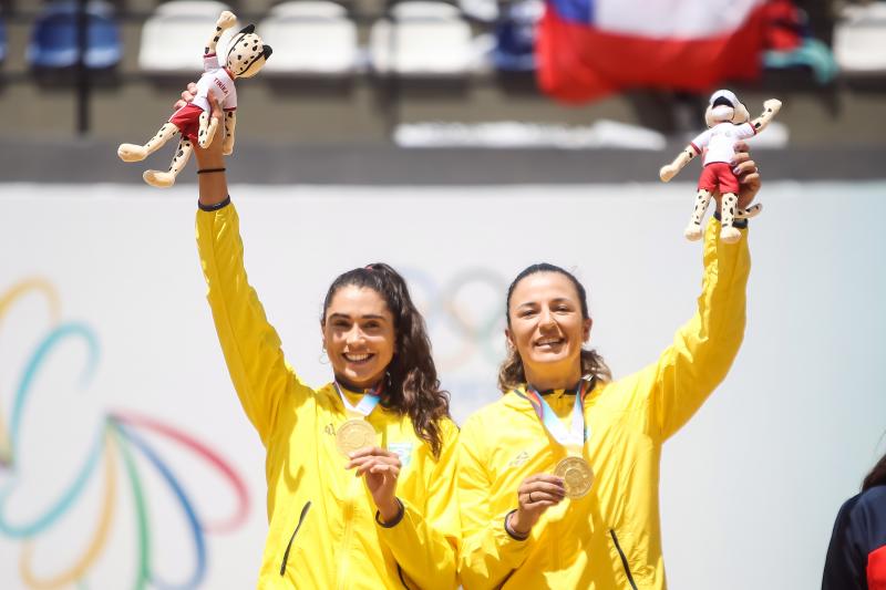 Bárbara e Carol conquistam ouro, e Arthur e Adrielson são bronze nos Jogos Sul-Americanos