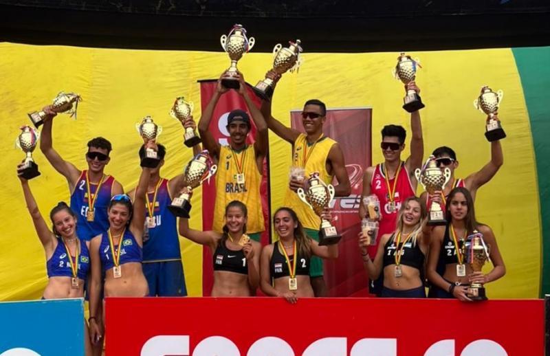 Brasil fatura ouro e bronze na primeira etapa do classificatório sul-americano para o Mundial sub-19 de vôlei de praia