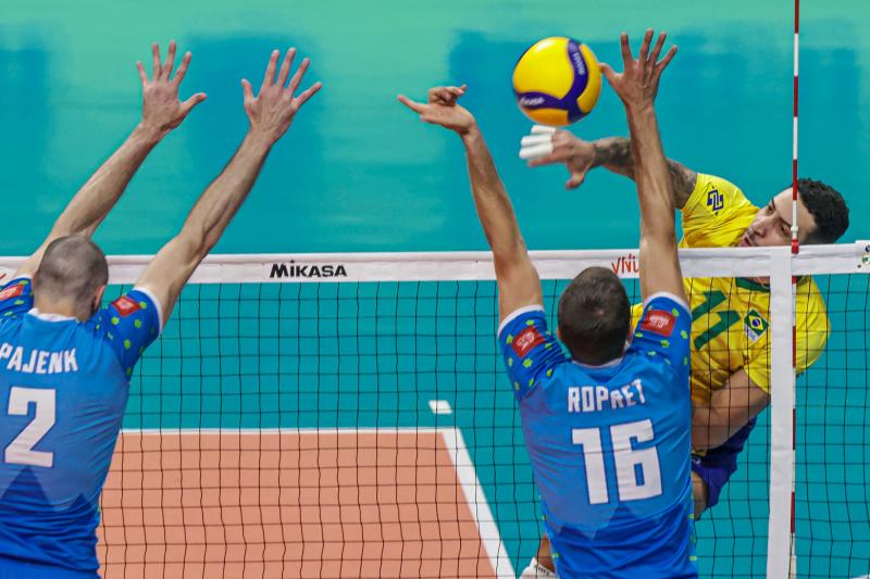 Com saque e bloqueio eficientes, seleção masculina supera a Eslovênia por 3 sets a 1 na segunda partida pela Liga das Nações 